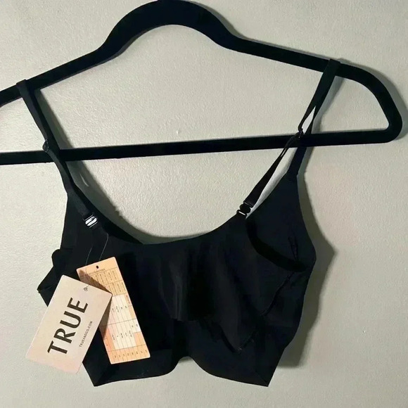 NWT TRUE BODY TRIANGLE  CONVERTIBLE XS - Picture 2 of 4